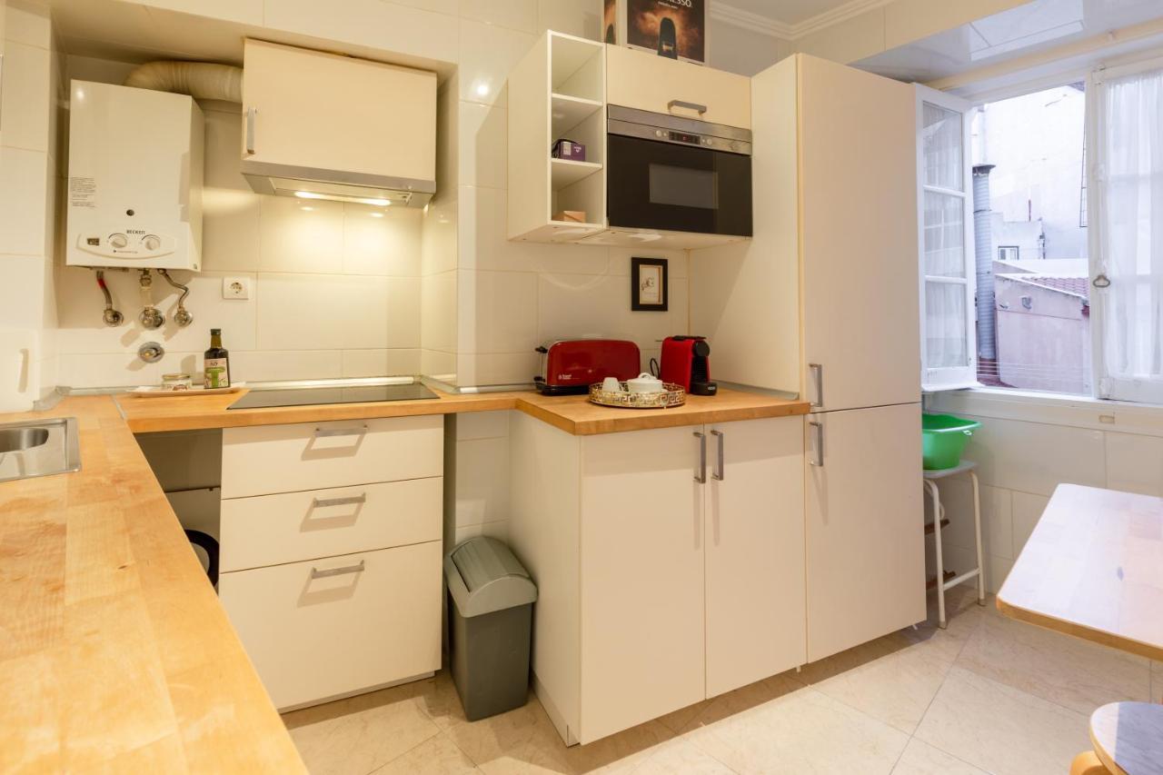 Boutique Apartment In Historic Lisbon Bagian luar foto